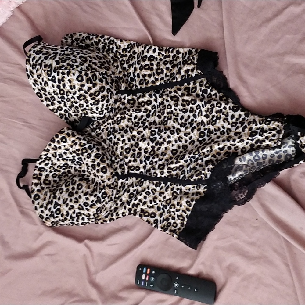 Sexy leopard leotard